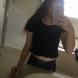 🎀•BLACK CROP TOP WITH LACE SLEEVES•🎀